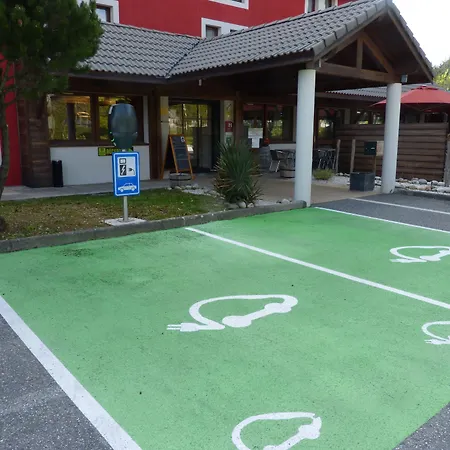 La Cle Des Champs Hotel 3*