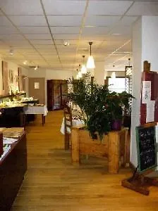 Hotel La Cle Des Champs 3*